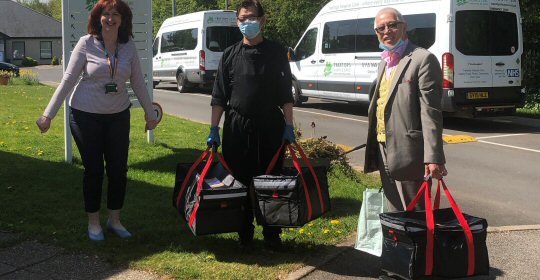 Much-Loved Derby Restaurant Delivers Hot Meals To Nurses And Key Workers At Local Charity