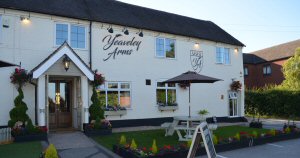 Sunday Lunch At The Yeaveley Arms, Yeaveley Near Ashbourne