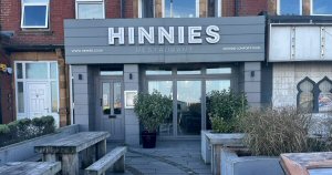 A Visit To Hinnies In Whitley Bay For A Spot Of Dinner